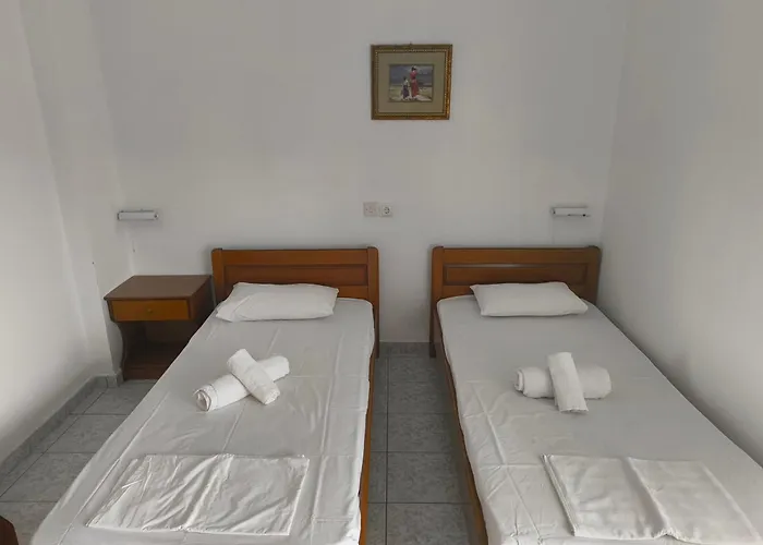 Plexidas Rooms Lägenhet Paralía Skotínis